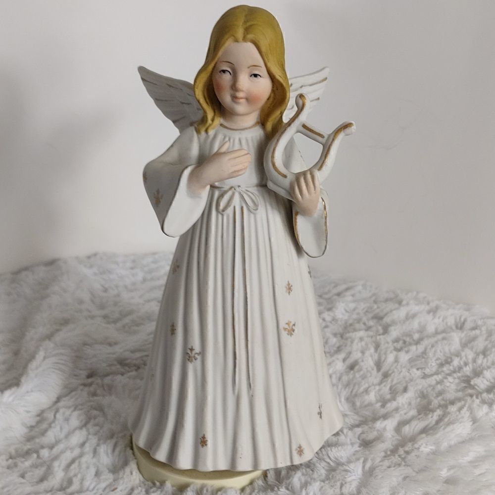 Gorham Rotating Musical Figurine  - Picture 8 of 8